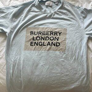 Burberry T shirt